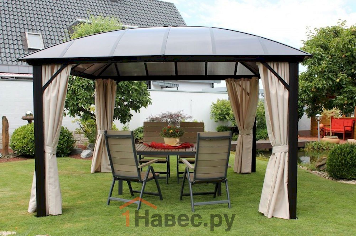 Навес из поликарбоната